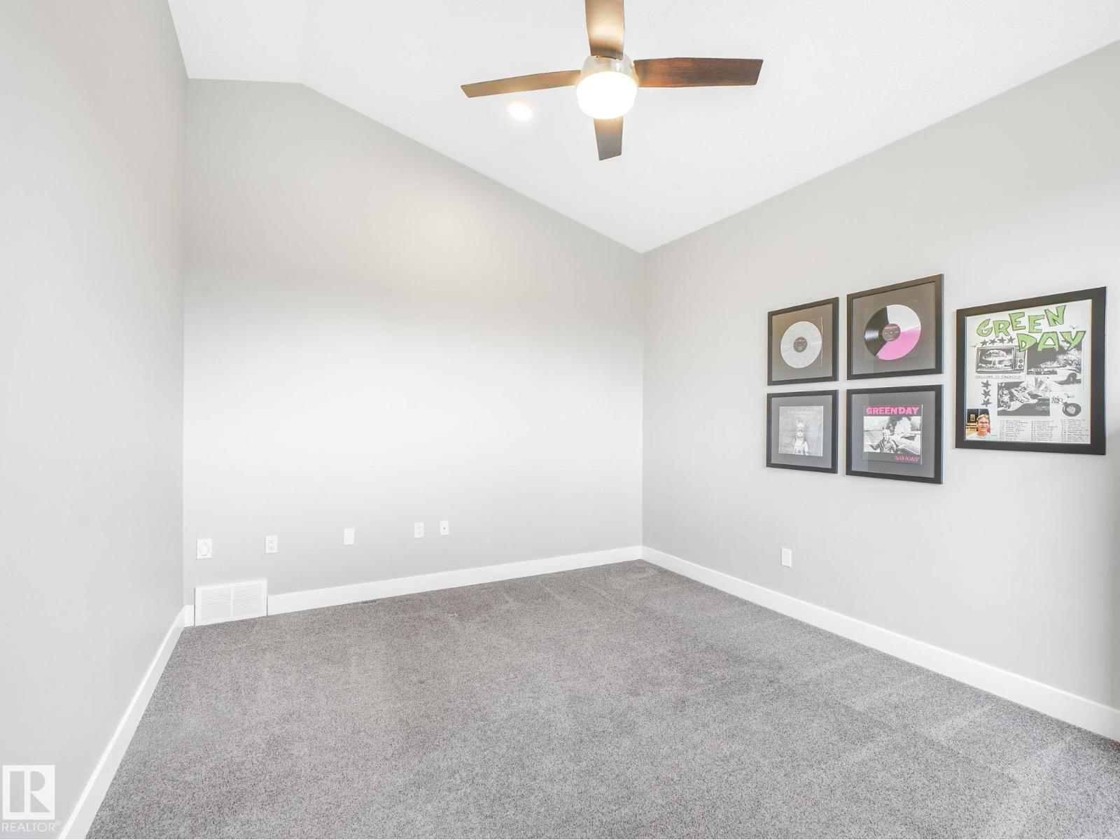 36 Nault Cr, St. Albert, AB - Indoor Photo Showing Other Room