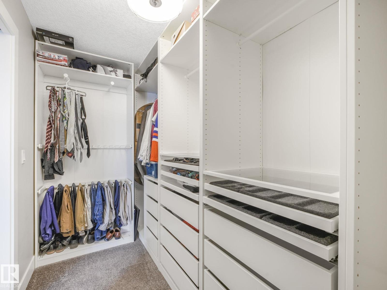 36 Nault Cr, St. Albert, AB - Indoor