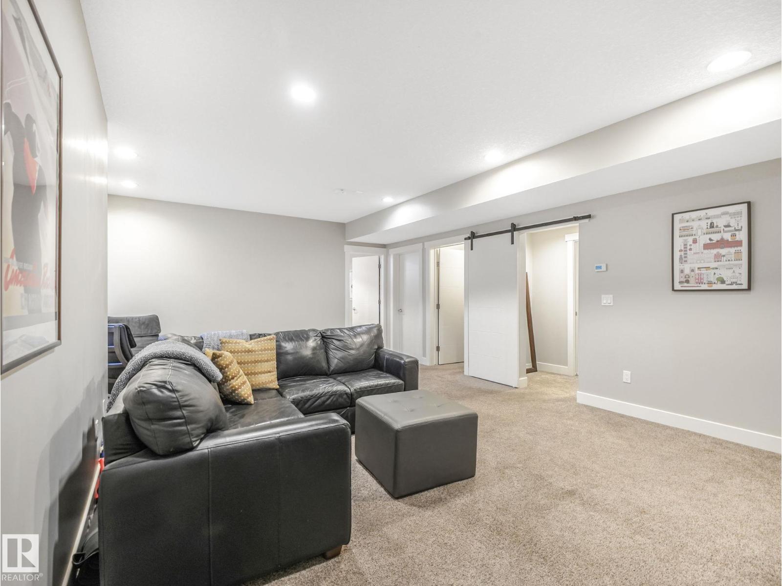 36 Nault Cr, St. Albert, AB - Indoor