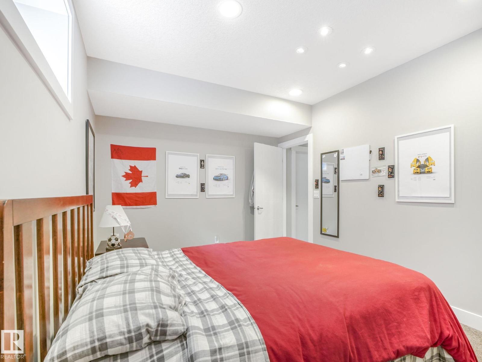 36 Nault Cr, St. Albert, AB - Indoor Photo Showing Bedroom