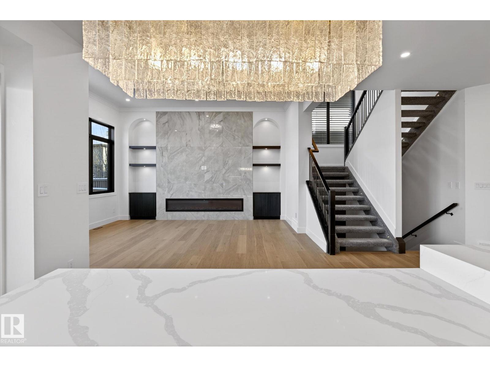 1926 Ainslie Link Sw, Edmonton, AB - Indoor