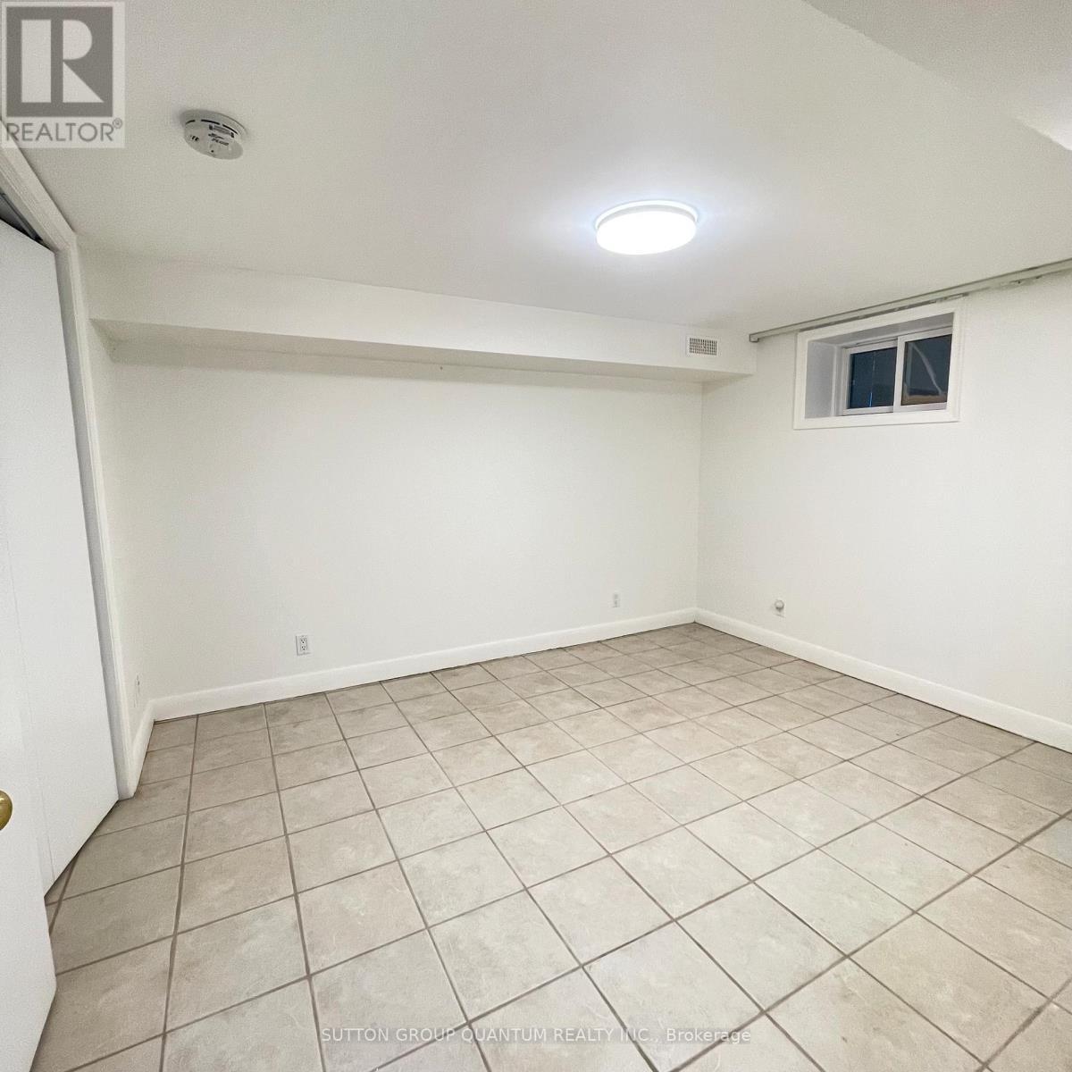 46 Woodlawn Avenue, Mississauga, ON - Indoor Photo Showing Other Room