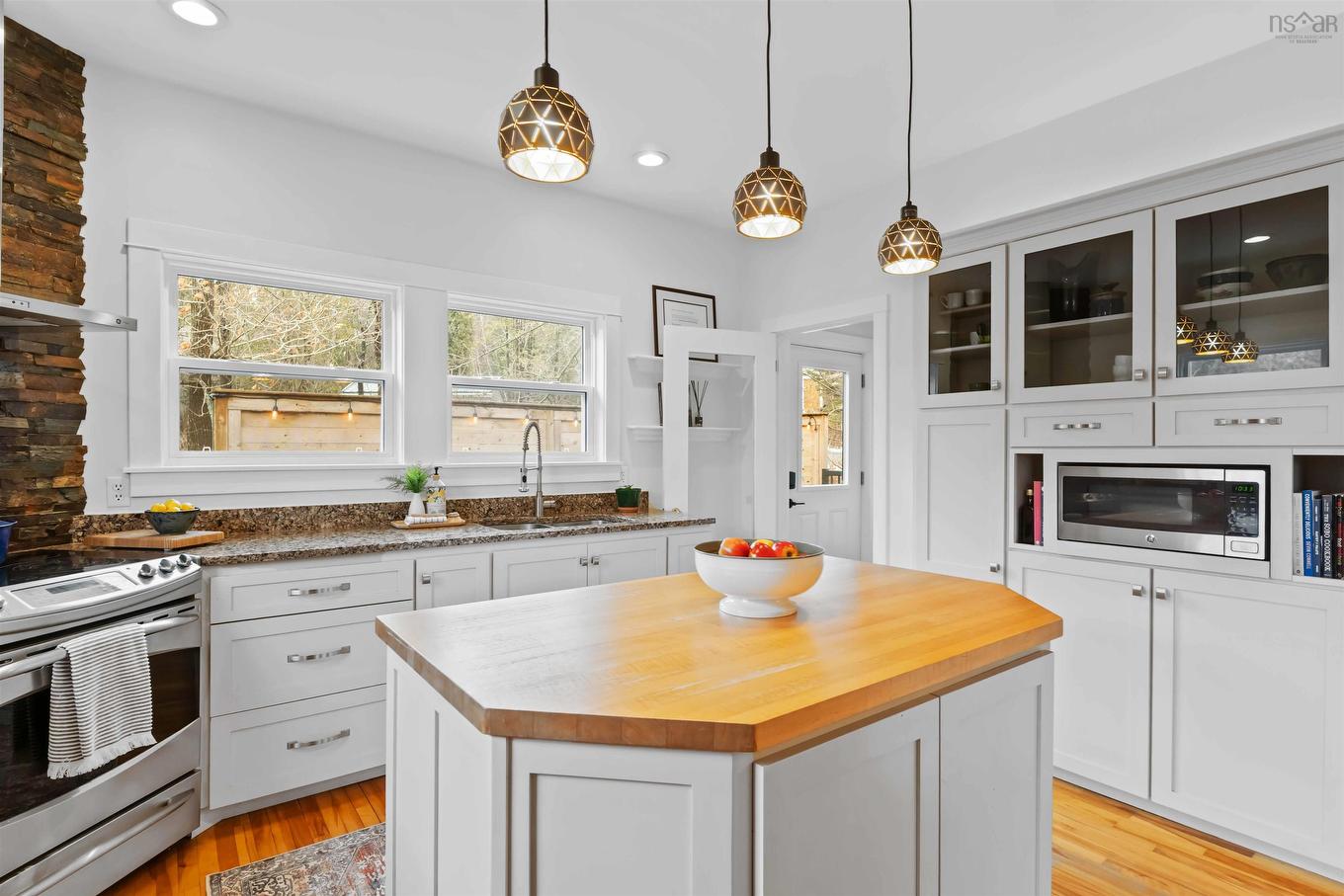 69 Sherwood Drive, Wolfville, NS