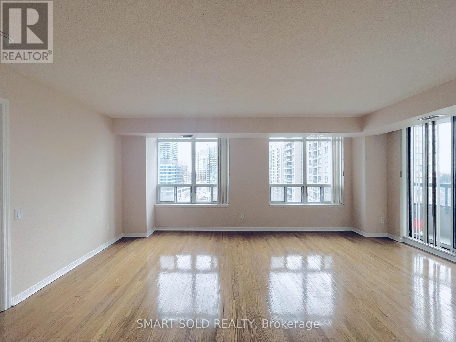 703 - 33 Empress Avenue, Toronto, ON - Indoor Photo Showing Other Room
