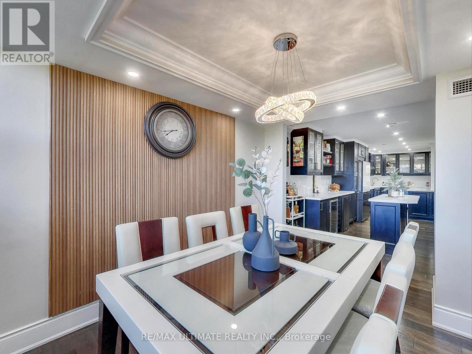 406 - 75 Emmett Avenue, Toronto, ON - Indoor Photo Showing Dining Room