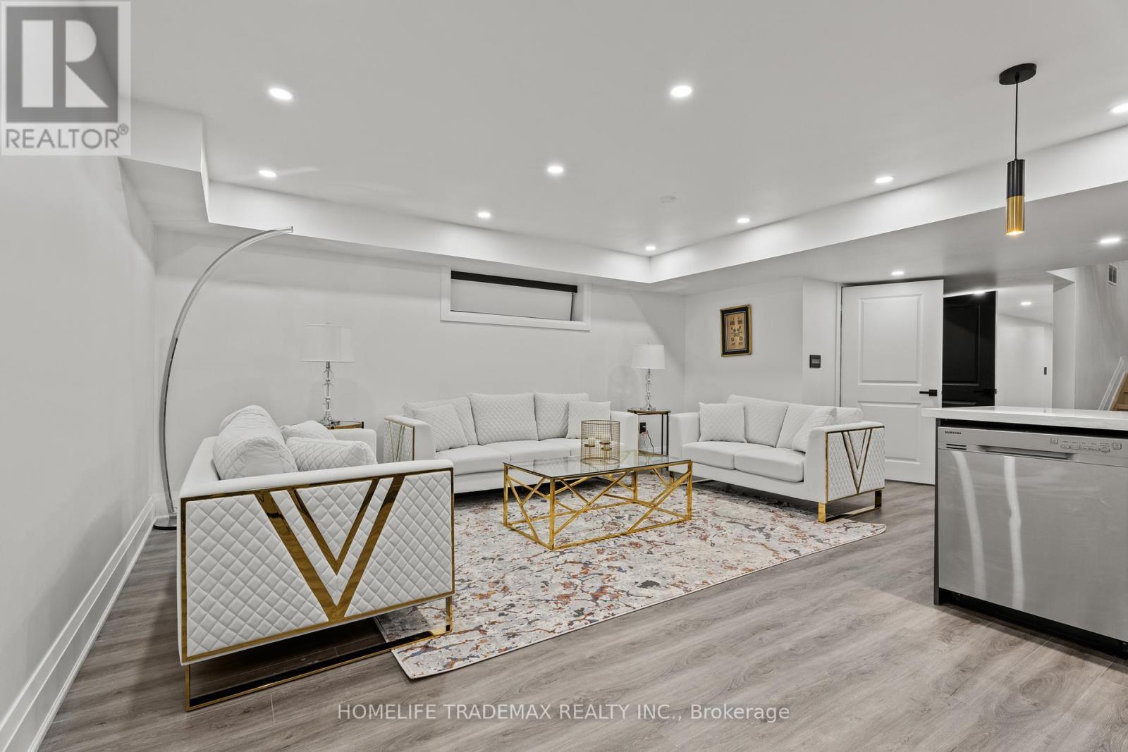 5321 Old Brock Road, Pickering, ON - Indoor