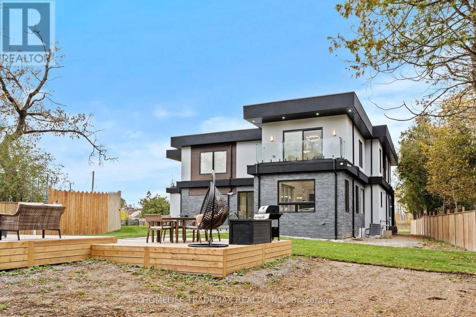 5321 Old Brock Road, Pickering, ON - Outdoor With Deck Patio Veranda