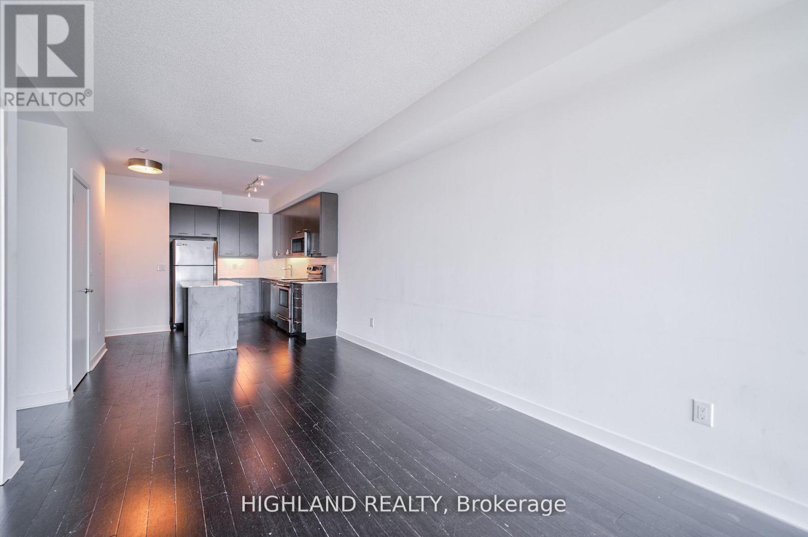 2807 - 360 Square One Drive, Mississauga, ON - Indoor