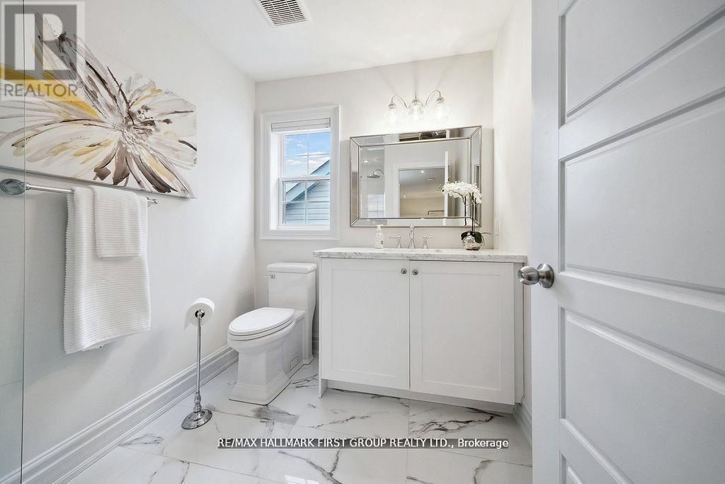 8 Bridges Boulevard, Port Hope, ON - Indoor Photo Showing Bathroom