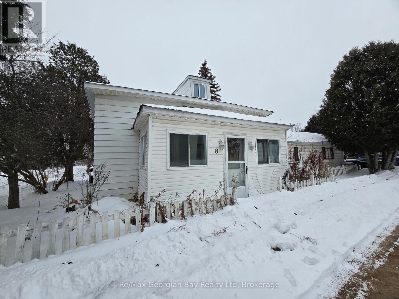 8 Mill Street, Severn (Coldwater), ON - Outdoor