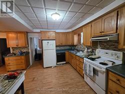 Large Eat In Kitchen -