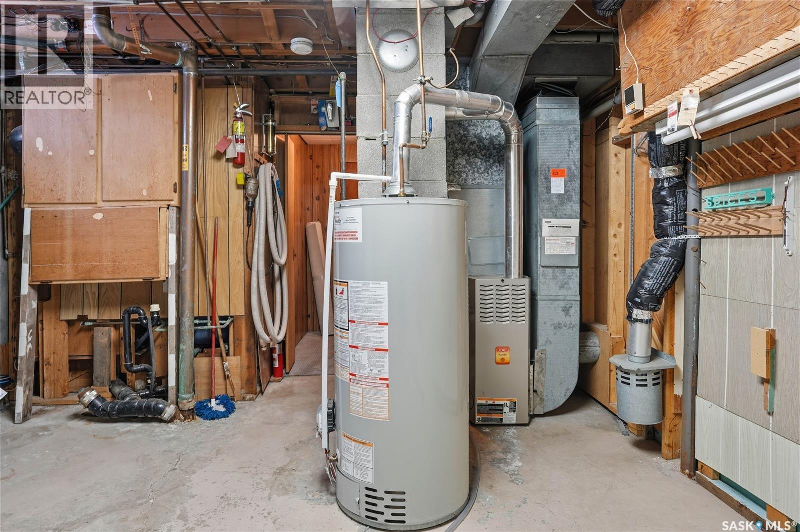 30 Cushing Crescent, Regina, SK - Indoor Photo Showing Basement