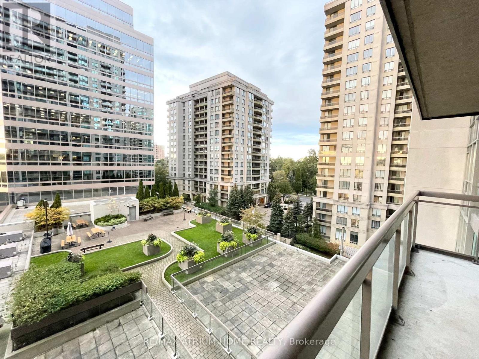 701 - 18 Parkview Avenue, Toronto, ON - Outdoor With Facade