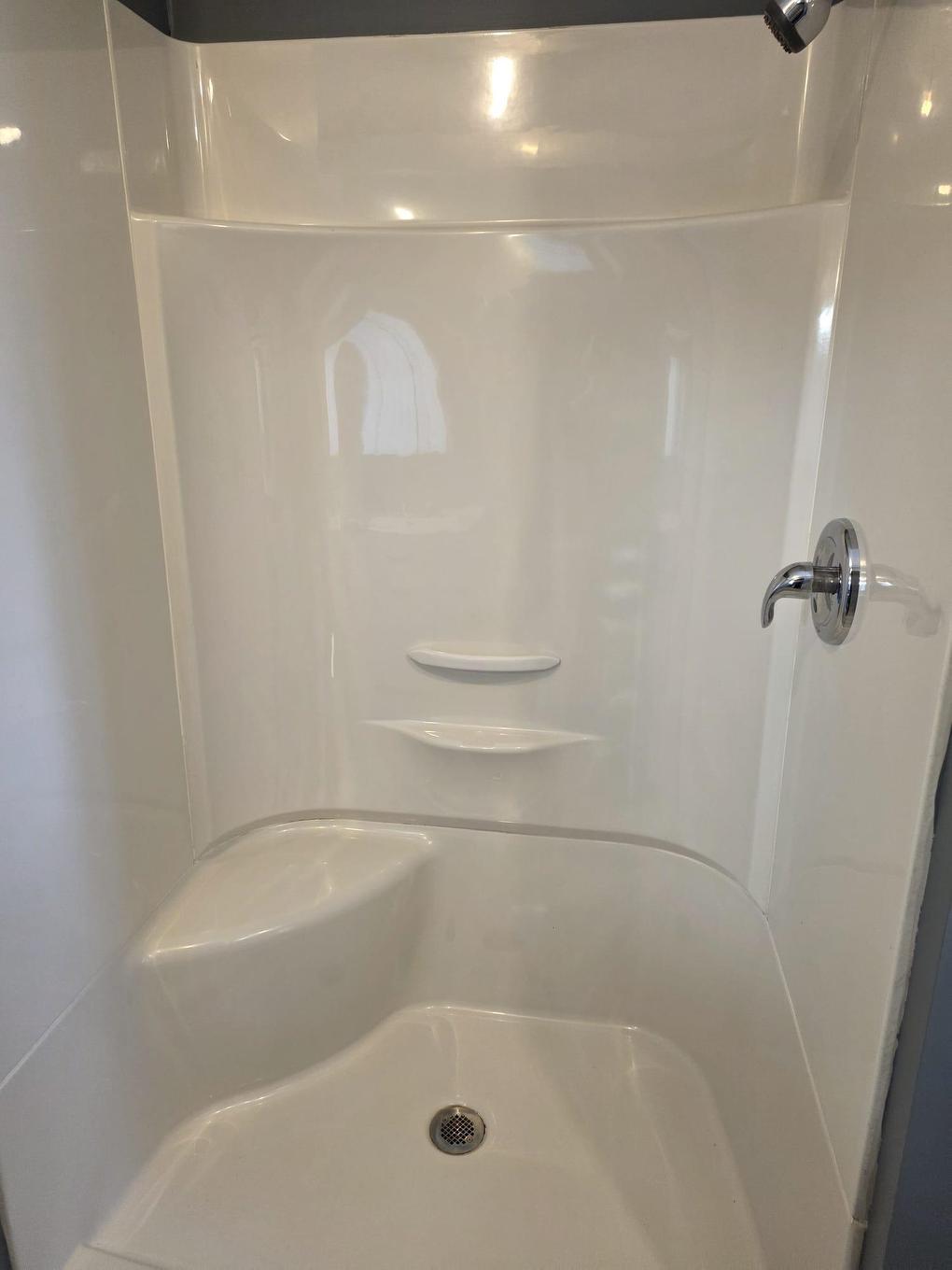 132 Fifth Street S, Nipigon, ON - Indoor Photo Showing Bathroom