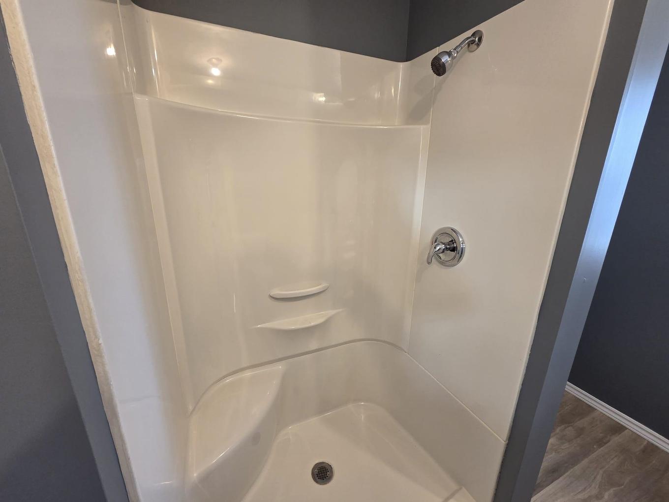 132 Fifth Street S, Nipigon, ON - Indoor Photo Showing Bathroom