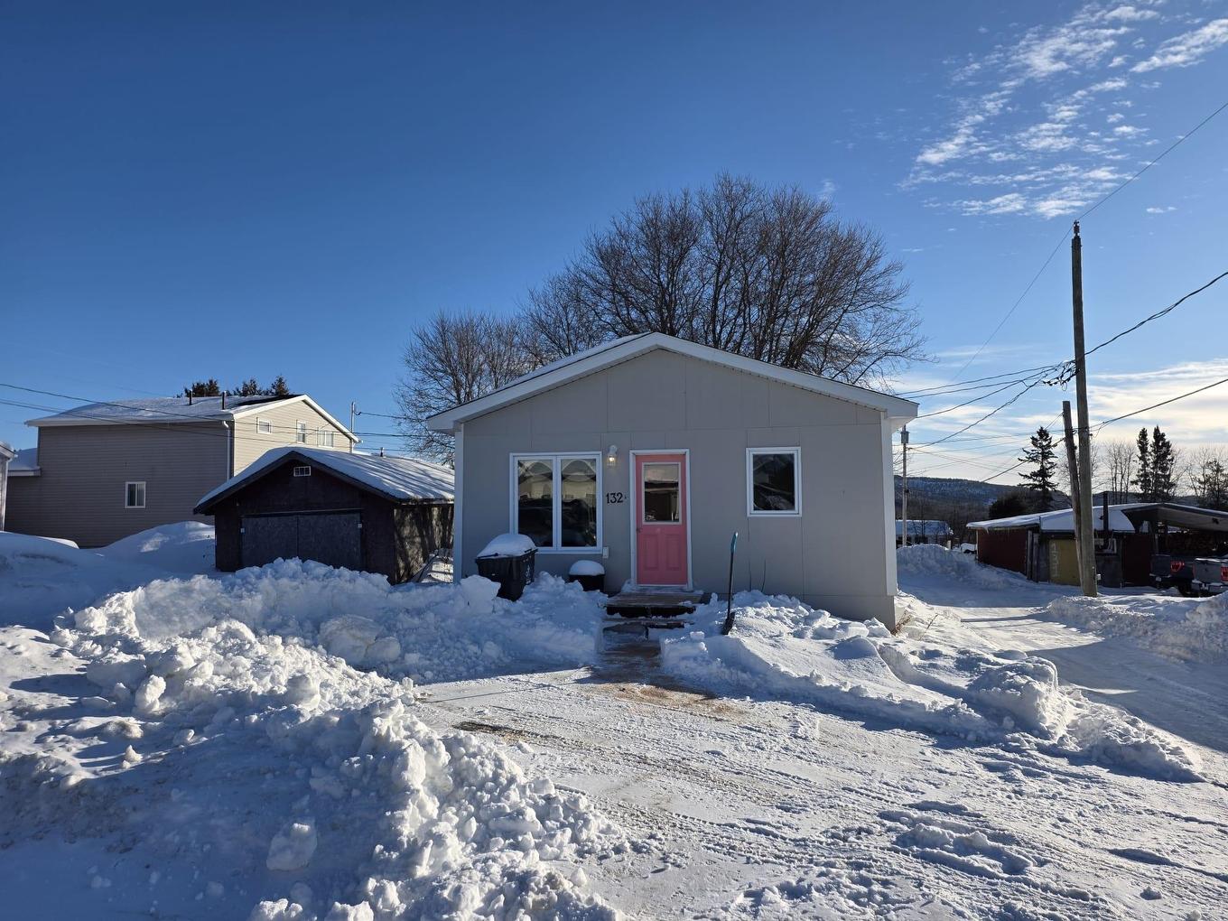 132 Fifth Street S, Nipigon, ON - Outdoor