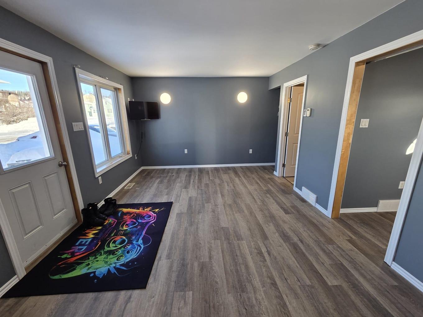 132 Fifth Street S, Nipigon, ON - Indoor Photo Showing Other Room