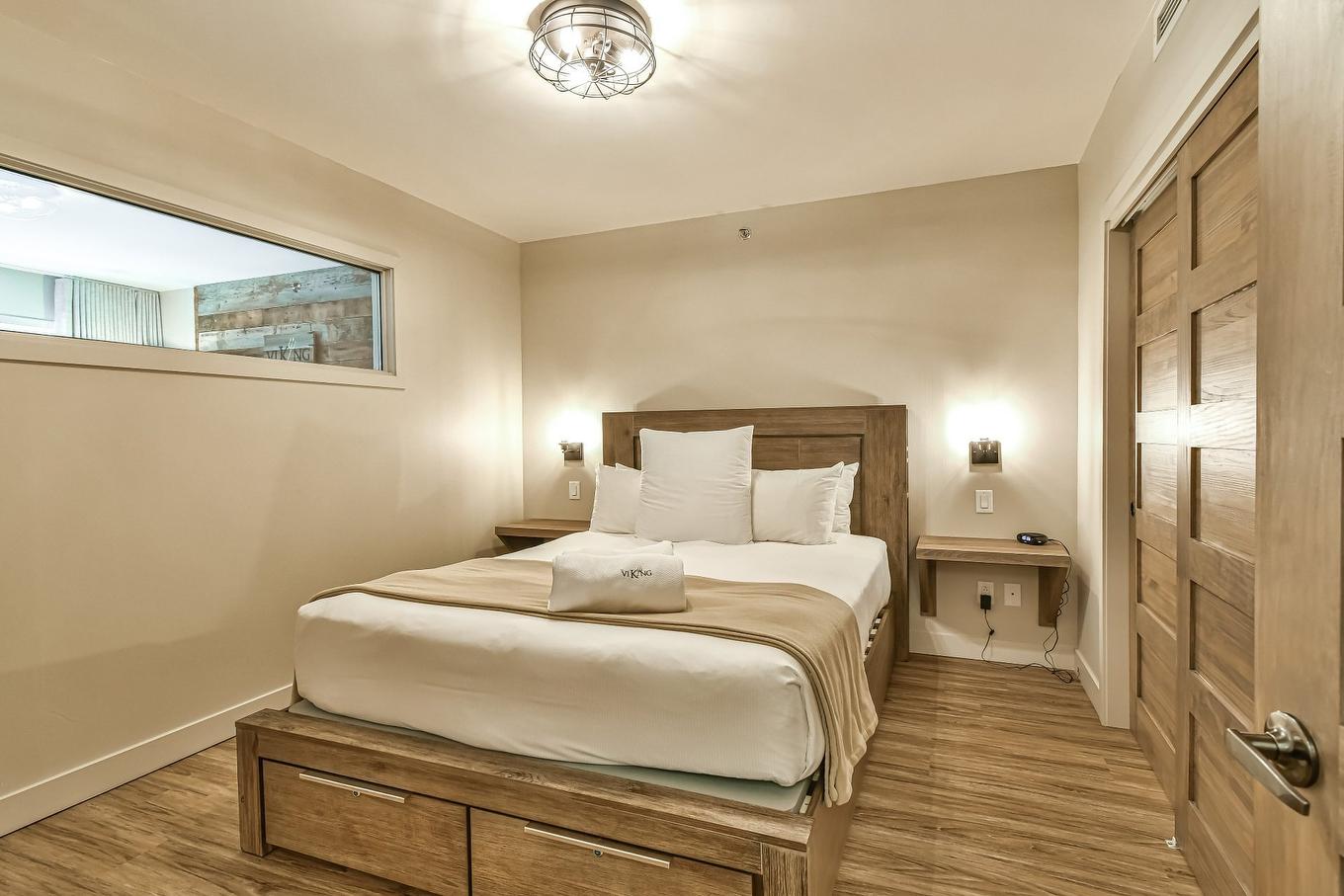 Chambre à coucher principale - 301-50 Ch. Masson, Sainte-Marguerite-Du-Lac-Masson, QC - Indoor Photo Showing Bedroom