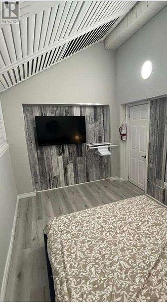 238 Queen Street S, Mississauga, ON