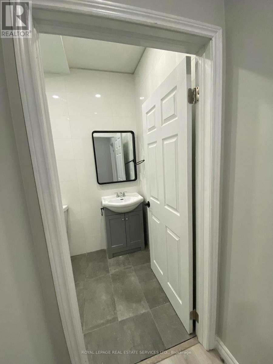 238 Queen Street S, Mississauga, ON