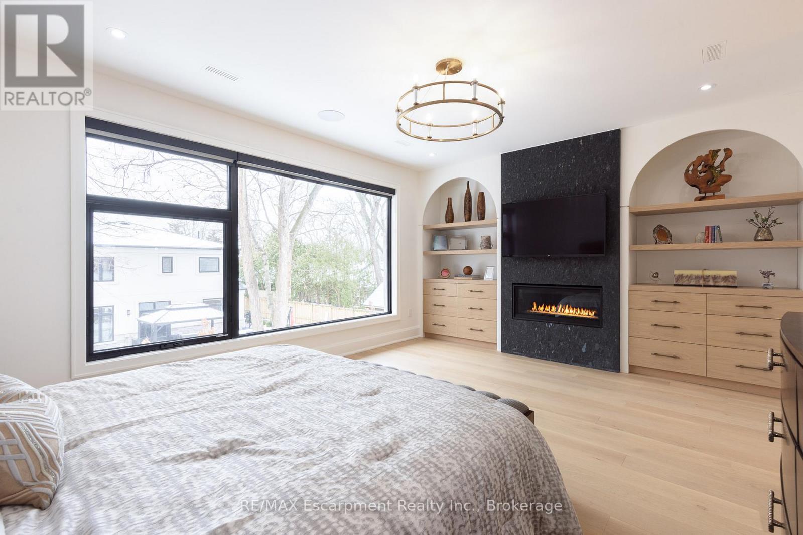 540 Patricia Drive, Oakville (Wo West), ON - Indoor Photo Showing Bedroom