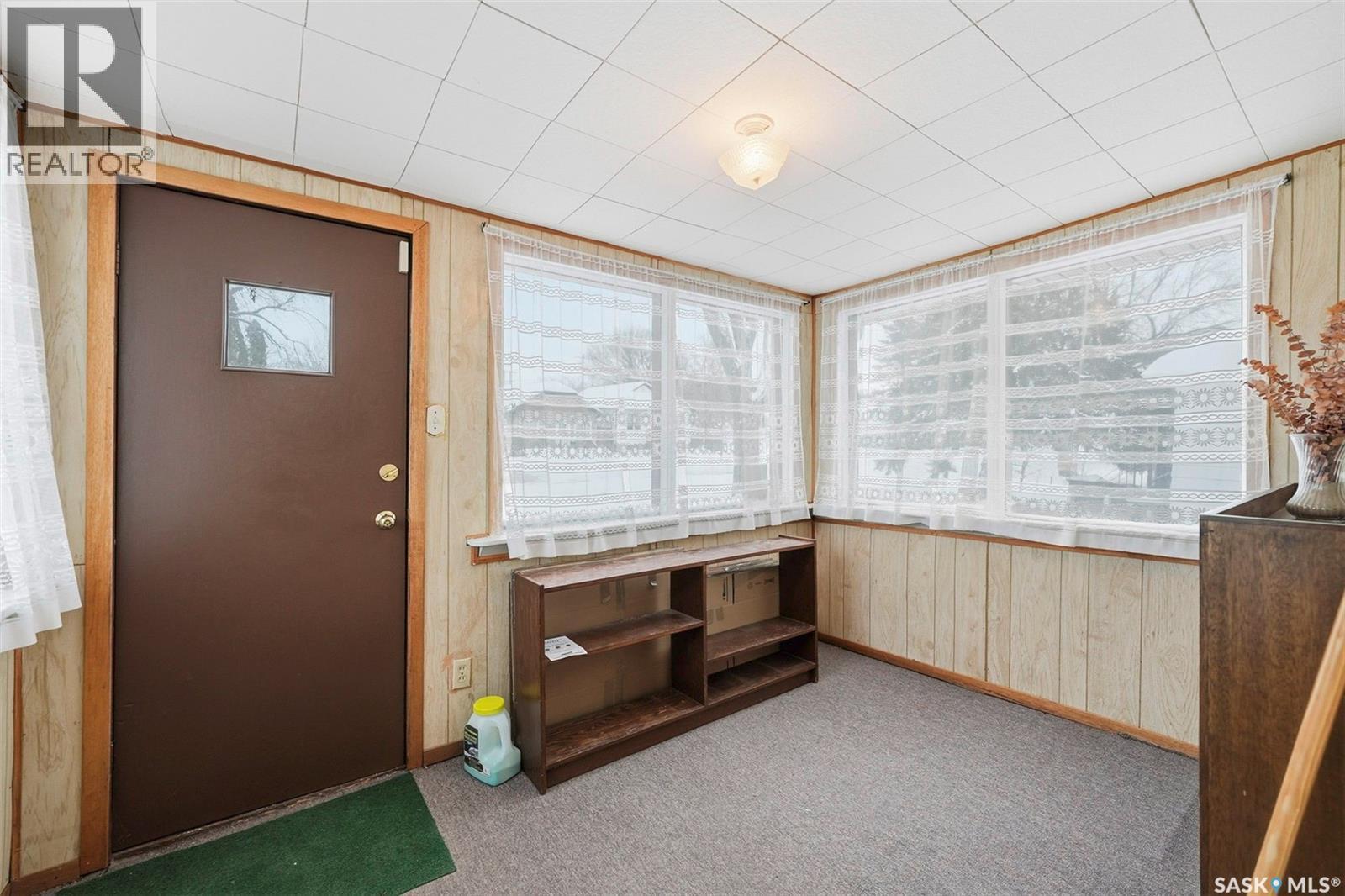 607 K Avenue N, Saskatoon, SK - Indoor Photo Showing Other Room