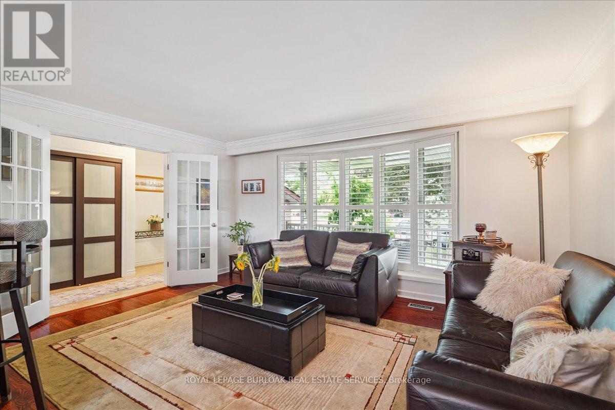 510 Fenwick Place, Burlington, ON - Indoor Photo Showing Living Room