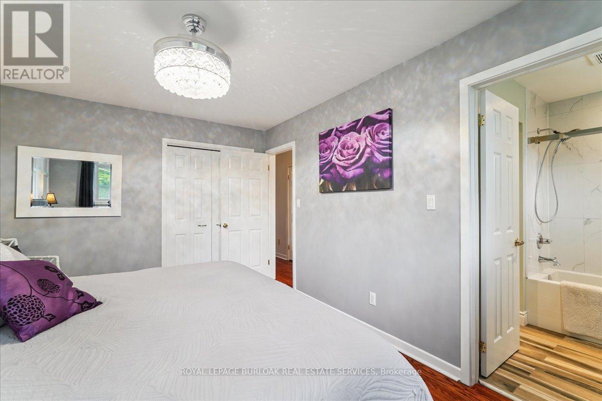 510 Fenwick Place, Burlington, ON - Indoor Photo Showing Bedroom