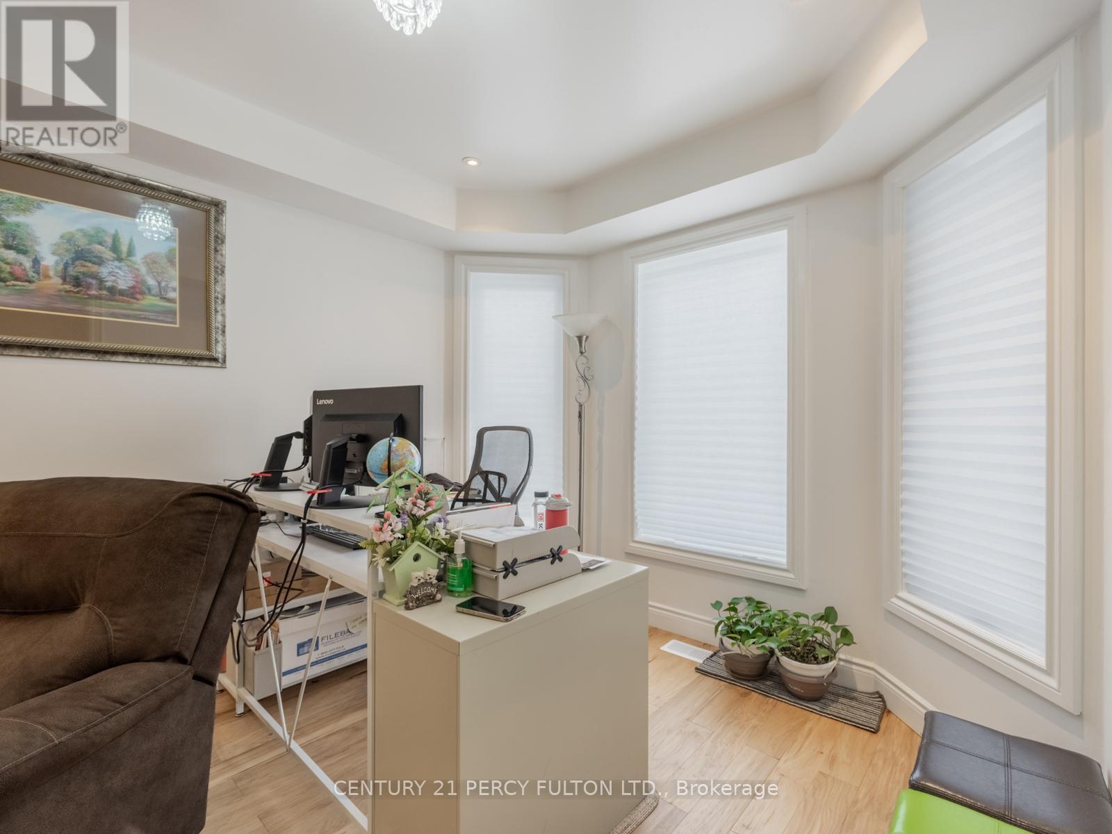 3040 Bentley Drive, Mississauga, ON - Indoor