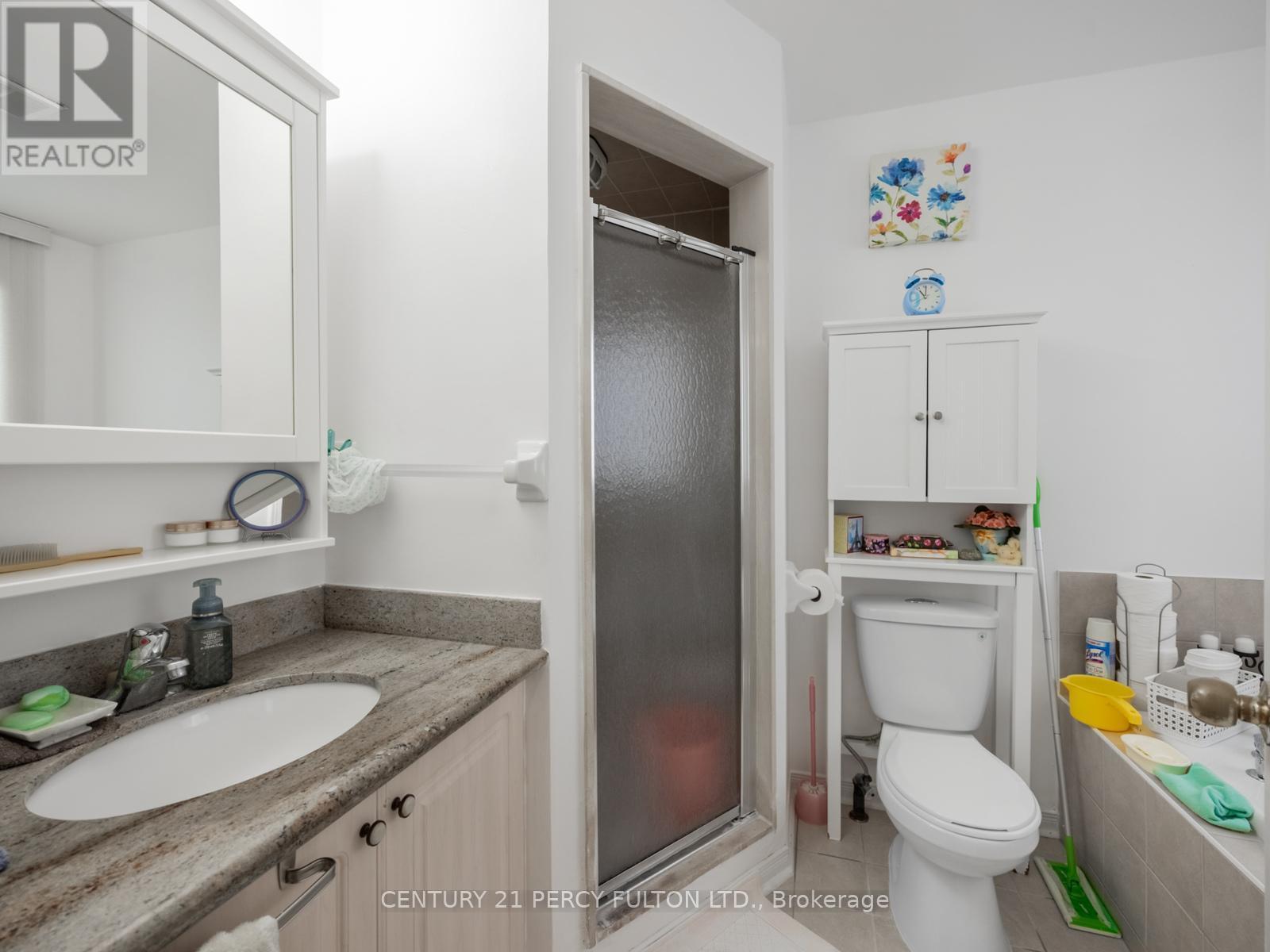3040 Bentley Drive, Mississauga, ON - Indoor Photo Showing Bathroom