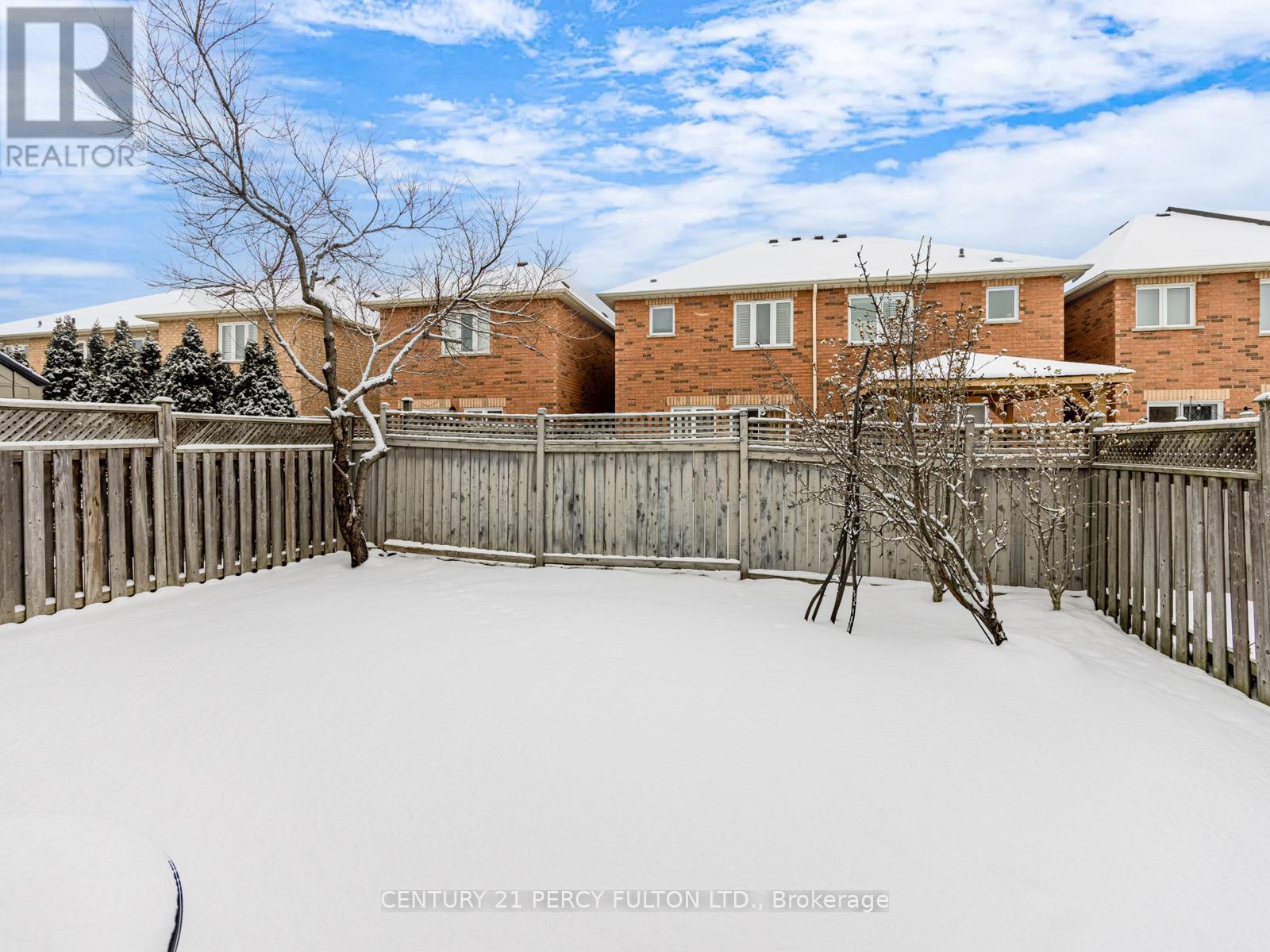 3040 Bentley Drive, Mississauga, ON - Outdoor