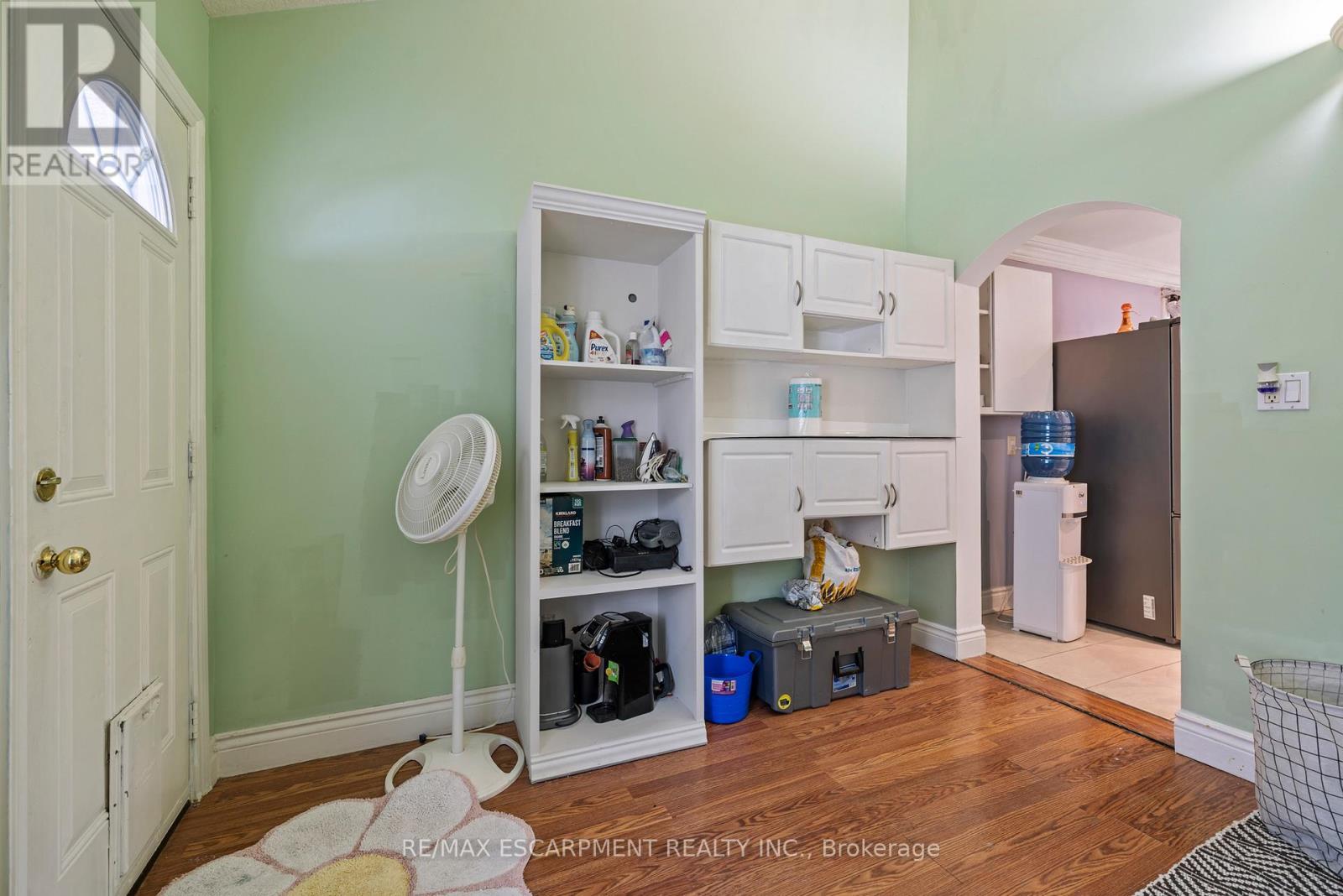 15 Dalhousie Avenue, Hamilton, ON - Indoor