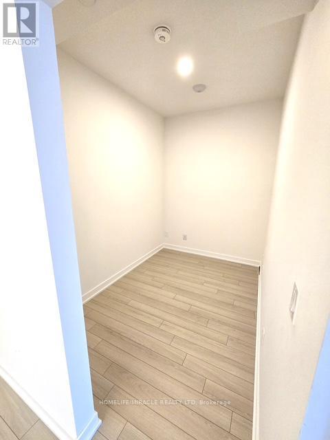 406 - 3071 Trafalgar Road, Oakville, ON - Indoor Photo Showing Other Room