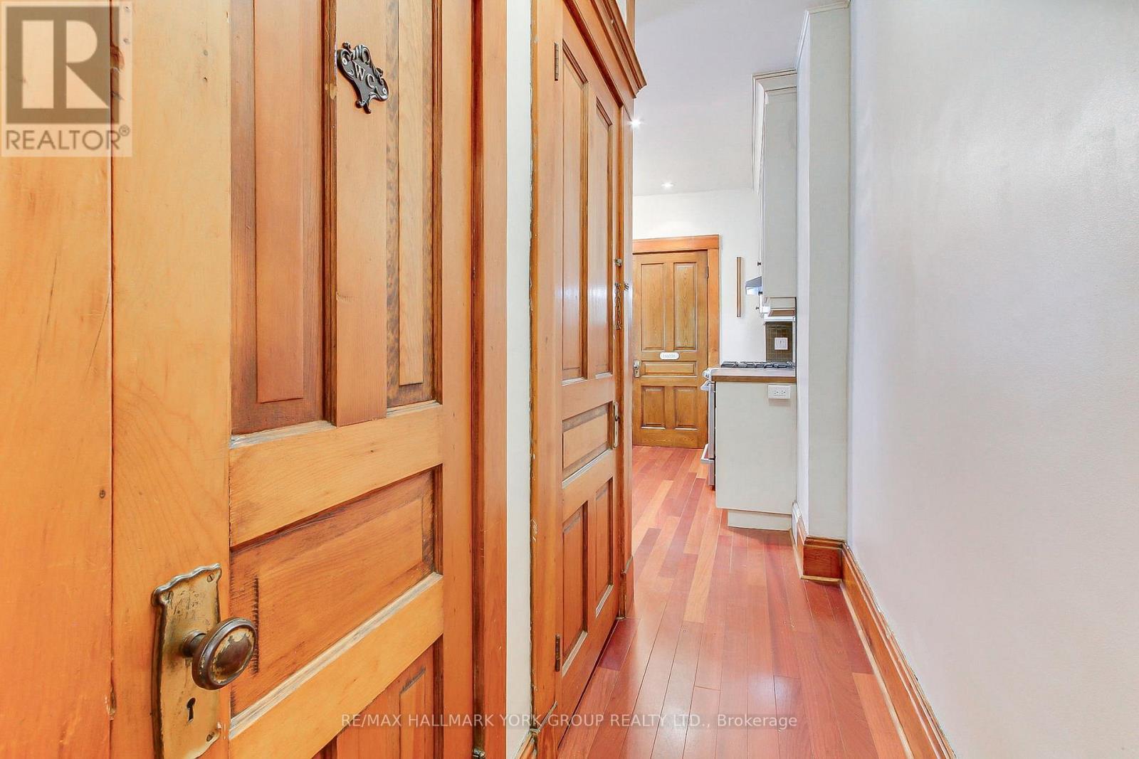 207 Waterloo Street N, Cambridge, ON - Indoor Photo Showing Other Room