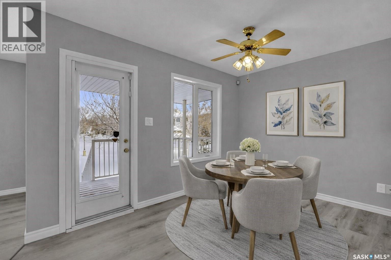 812 15Th Avenue, Regina, SK - Indoor Photo Showing Dining Room