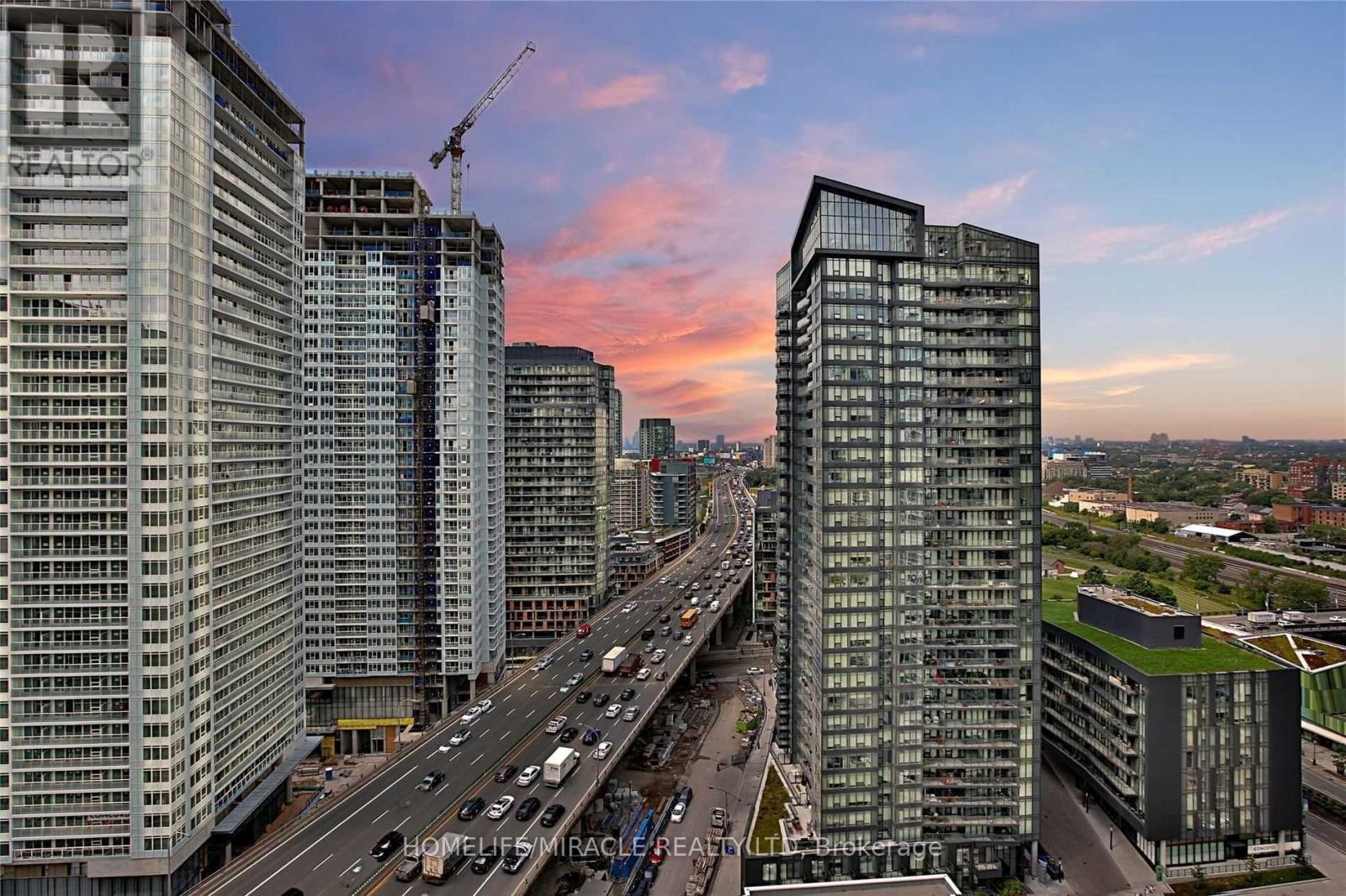 2609 - 75 Queens Wharf Road, Toronto, ON - Outdoor With Facade