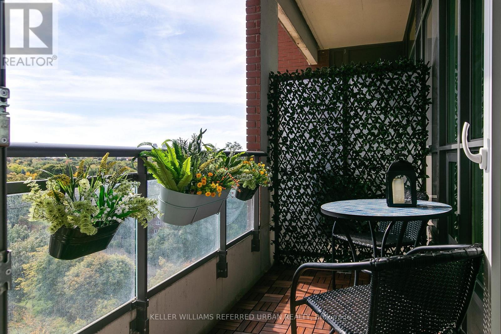 725 - 23 Glebe Road W, Toronto, ON - Outdoor With Balcony