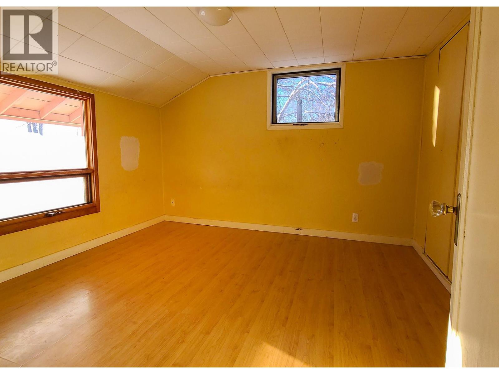 402 Cranbrook Street, Kimberley, BC - Indoor Photo Showing Other Room