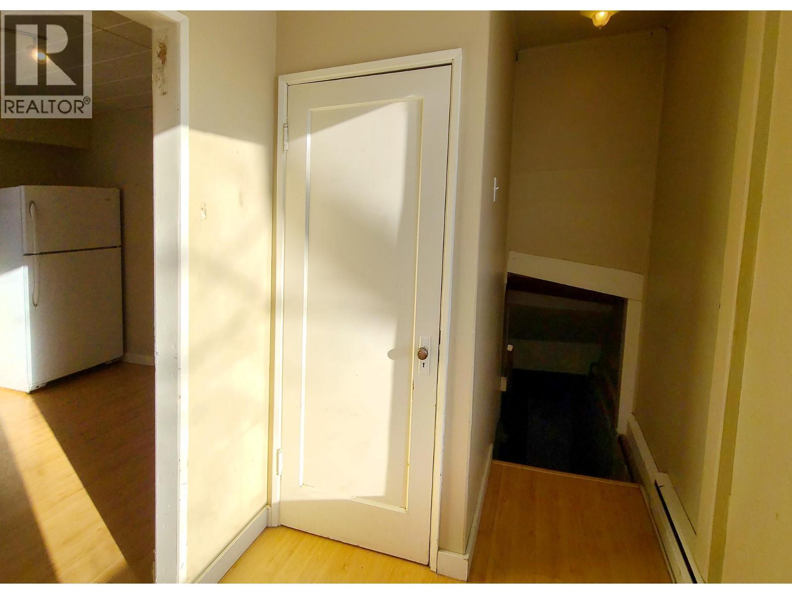 402 Cranbrook Street, Kimberley, BC - Indoor Photo Showing Other Room