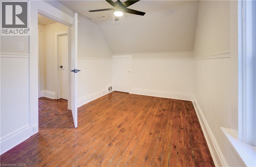 15 Troy Street, Kitchener, ON - Indoor Photo Showing Other Room