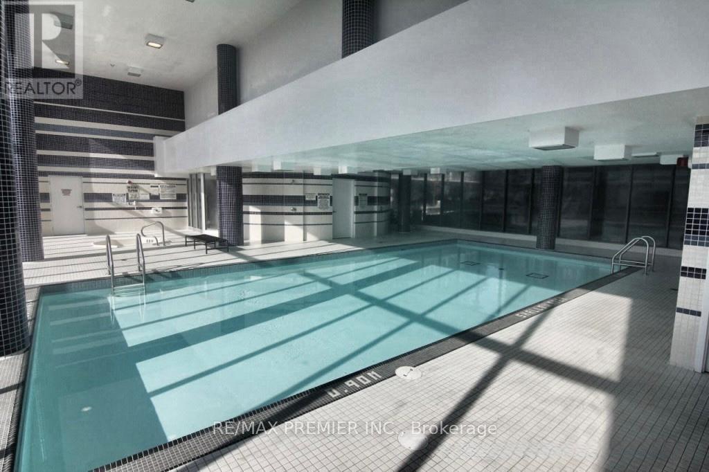 Th13 - 57 East Liberty Street, Toronto, ON - Indoor Photo Showing Other Room With In Ground Pool