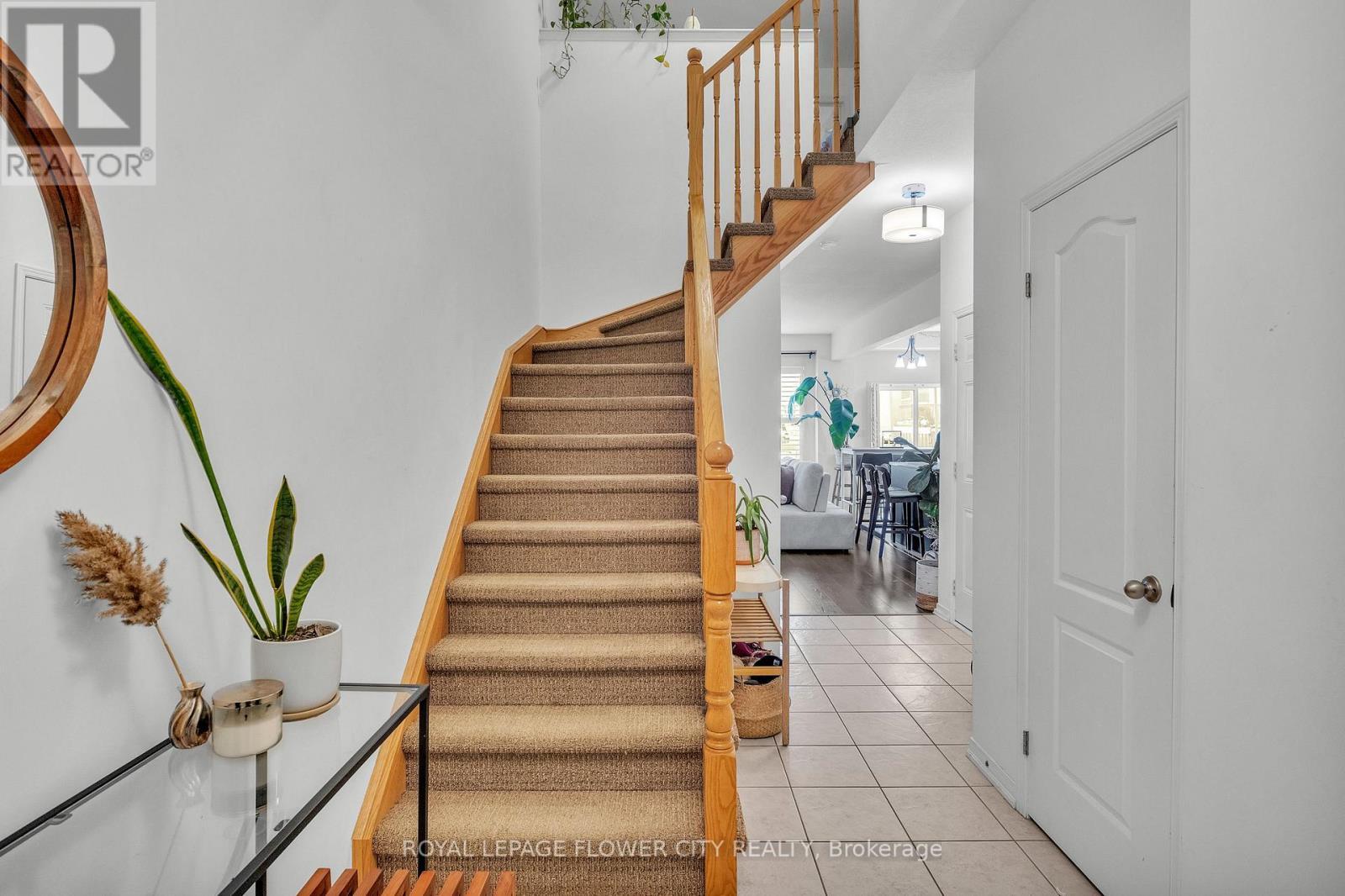 80 Palacebeach Trail, Hamilton, ON - Indoor Photo Showing Other Room