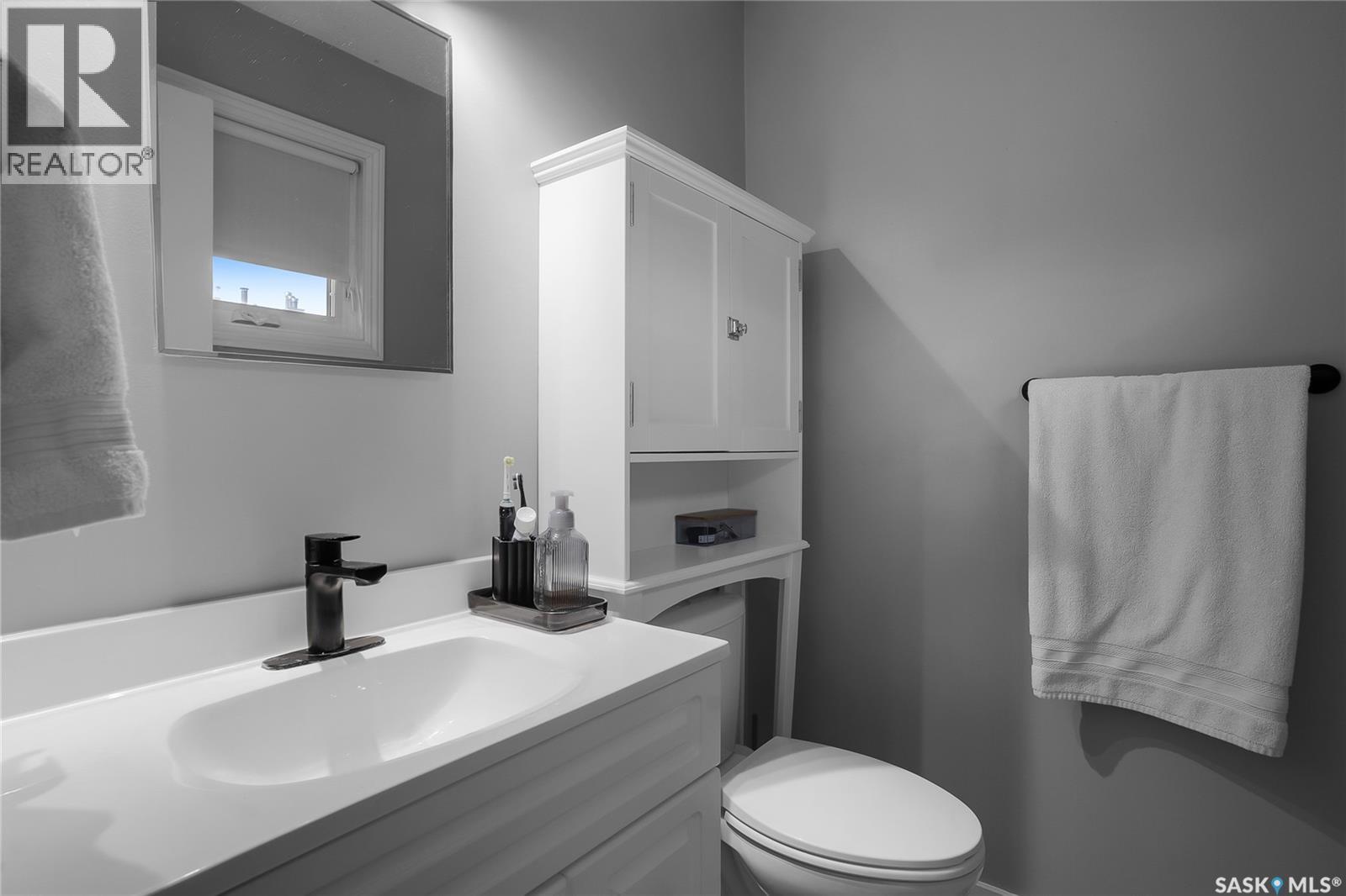 138 Stone Terrace, Saskatoon, SK - Indoor Photo Showing Bathroom