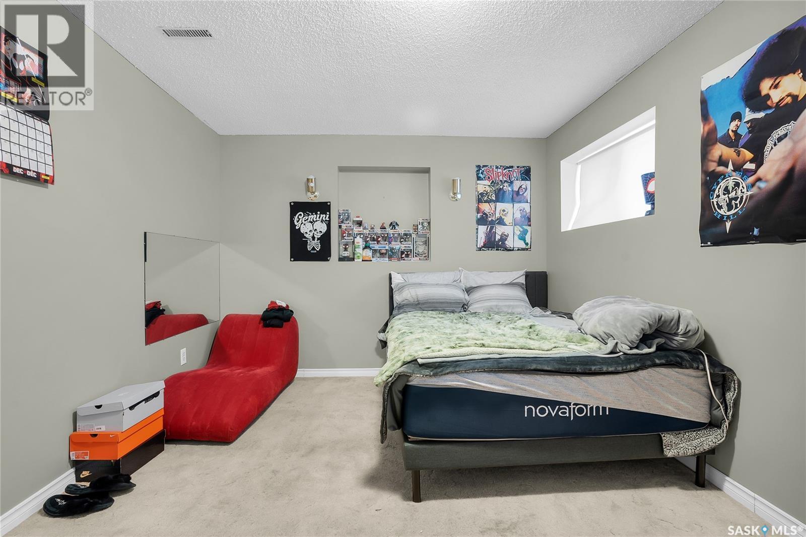 138 Stone Terrace, Saskatoon, SK - Indoor Photo Showing Bedroom