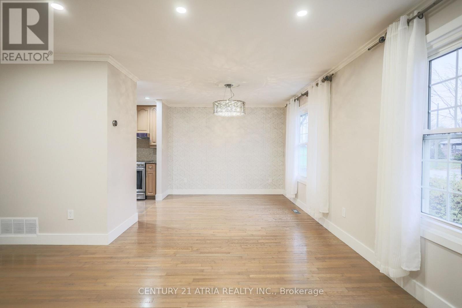 2750 Barnstone Crescent, Mississauga, ON - Indoor Photo Showing Other Room