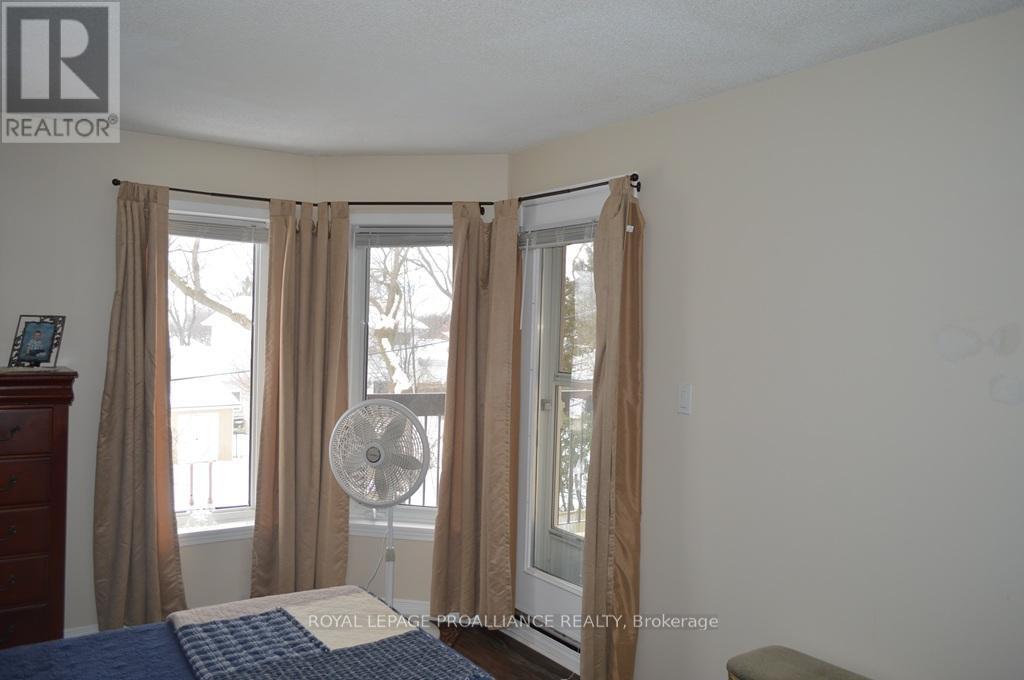 205 - 56 Tripp Boulevard, Quinte West (Trenton Ward), ON - Indoor Photo Showing Bedroom