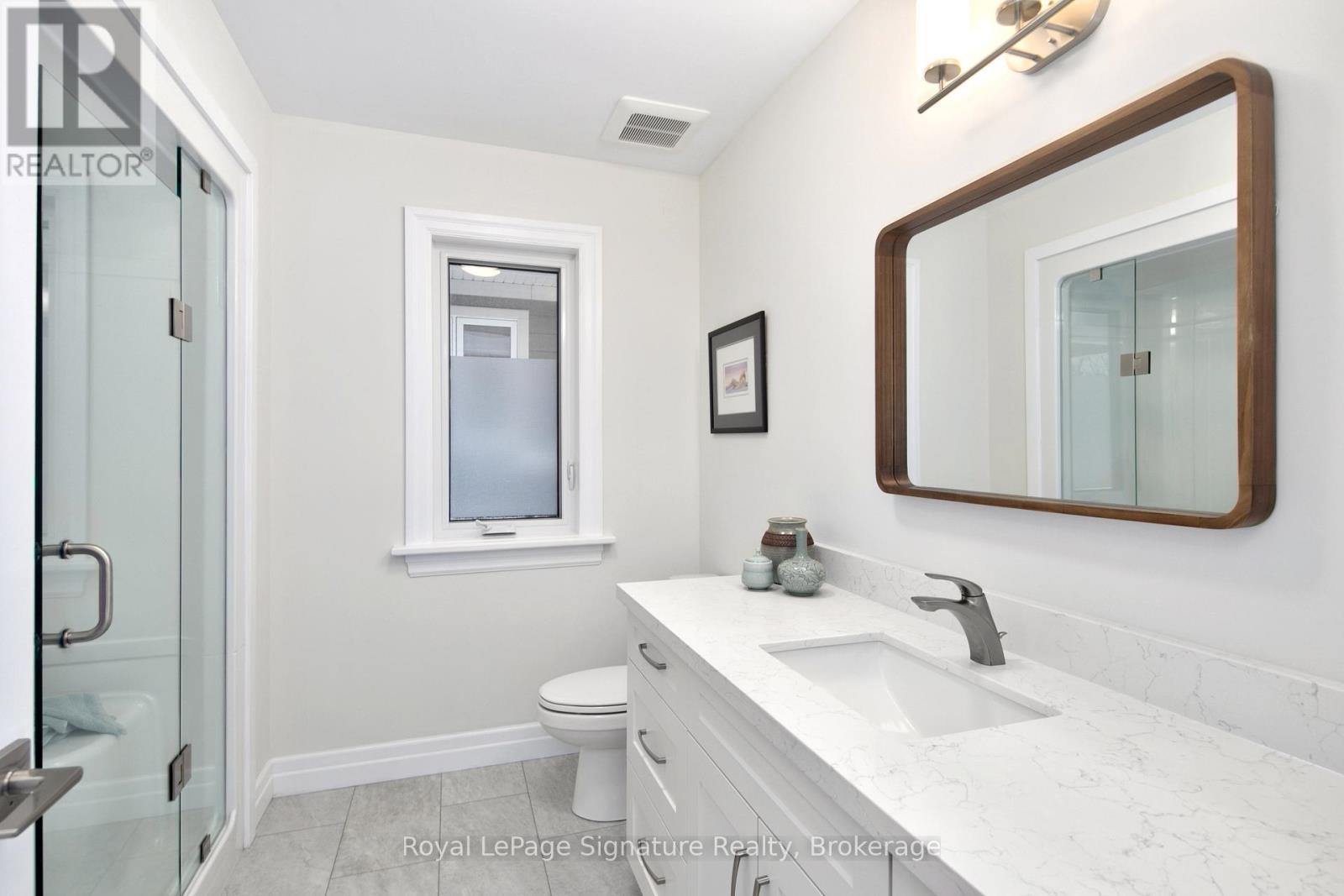 Primary ensuite - 116 Dove Drive, Blue Mountains, ON - Indoor Photo Showing Bathroom