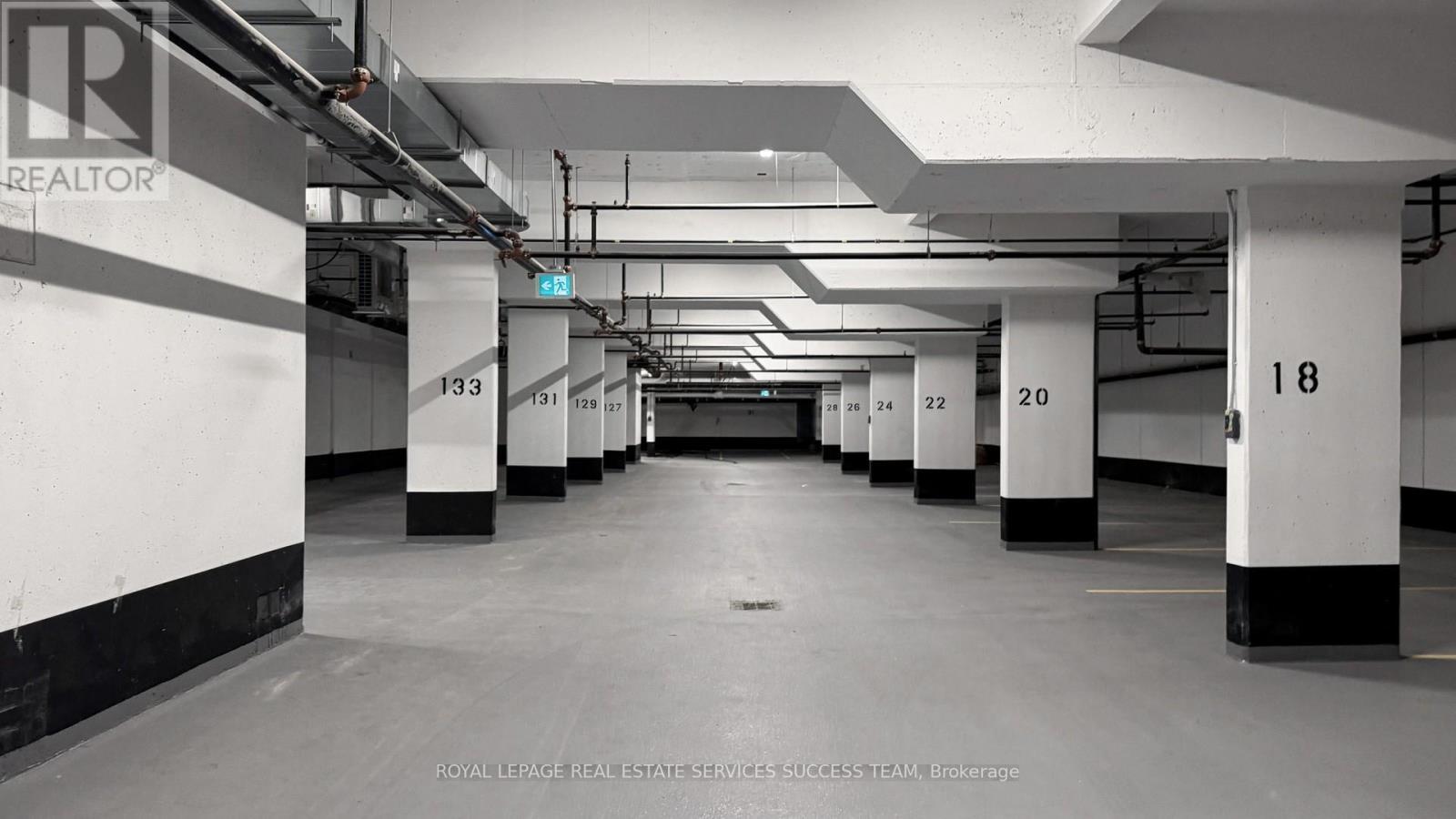 301 - 600 Dixon Road, Toronto, ON