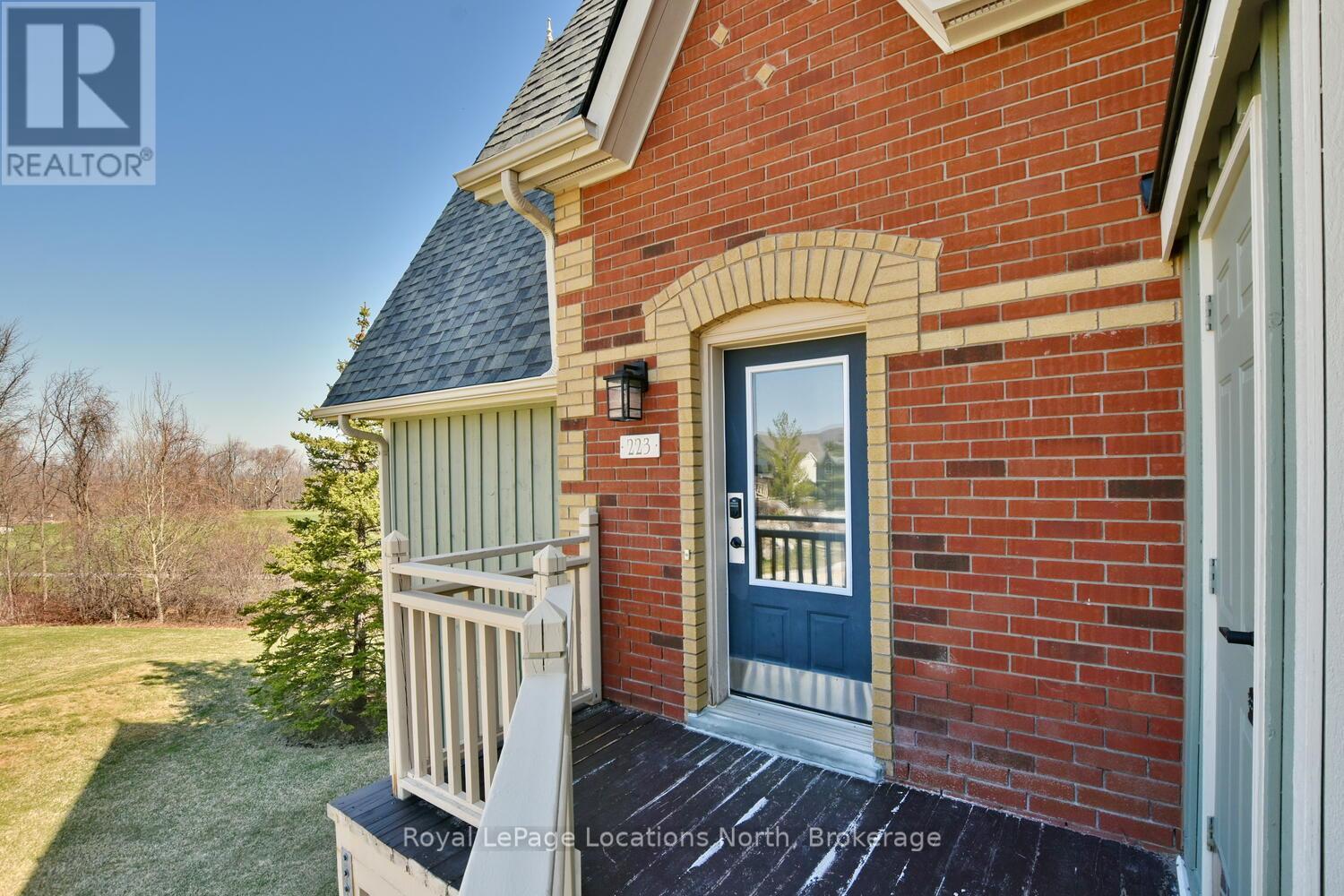 223 - 170 Snowbridge Way, Blue Mountains, ON - Outdoor With Exterior