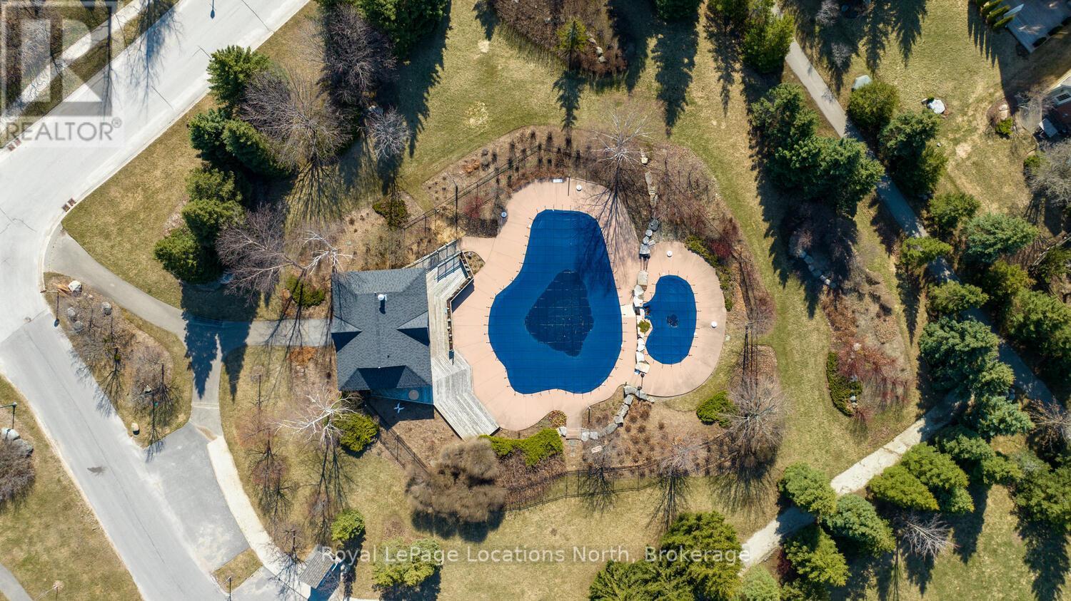 223 - 170 Snowbridge Way, Blue Mountains, ON - Outdoor With In Ground Pool With View